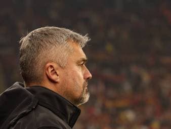 Mitten in der Nacht: Aus für deutschen Coach