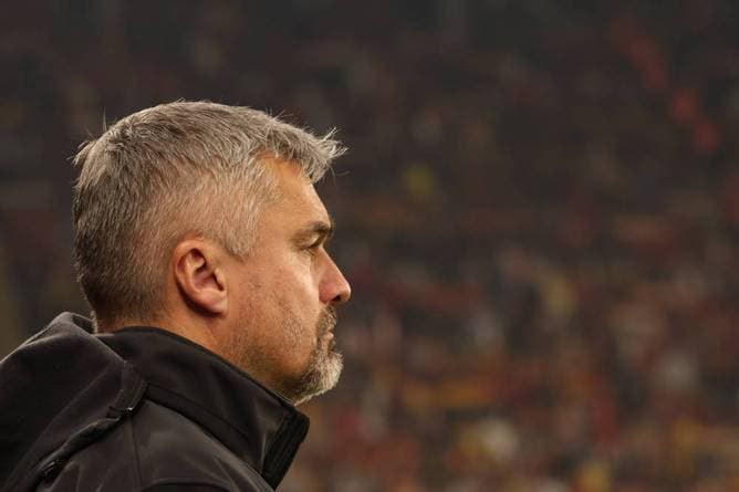 Mitten in der Nacht: Aus für deutschen Coach