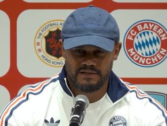 Nach dem 2:1-Testspielsieg des FC Bayern gegen Aston Villa gibt Vincent Kompany ein Update zu Joshua Kimmich. Der Trainer erklärt, warum der Nationalspieler vorsichtshalber geschont wurde.