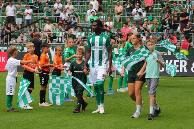 20 statt 50 Mio.! Bei ihm hat sich Werder völlig verzockt