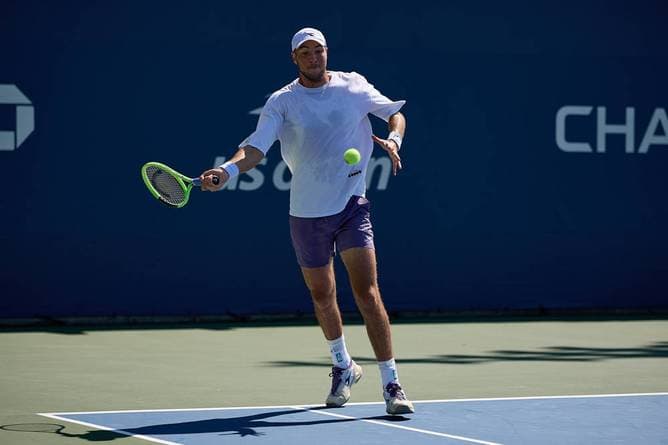 Struff mit starker Vorstellung