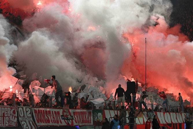DFB brummt Köln saftige Strafe auf