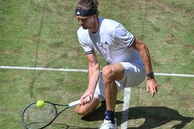 Zverev triumphiert im Tiebreak-Krimi