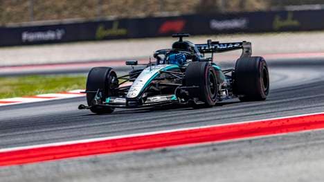 George Russell hat sich in Barcelona die Pole gesichert