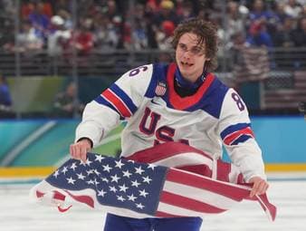 US-Held verliert Zähne und gibt Kult-Interview