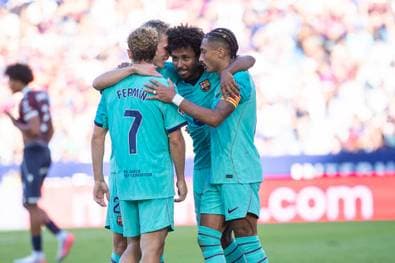 Spanische Presse von Barca begeistert