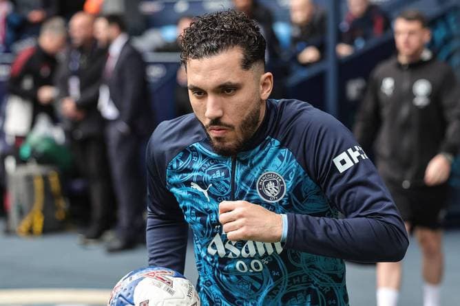 City-Star bringt eigene Fans gegen sich auf!