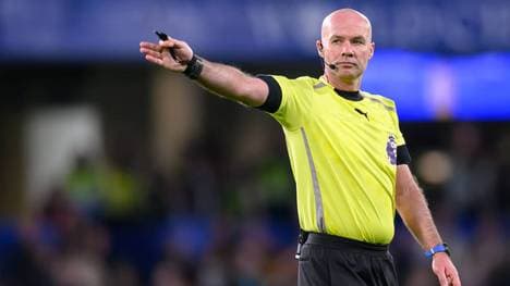 Referee Paul Tierney stand unfreiwillig im Mittelpunkt