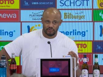 Jamal Musiala scheint sich gegen Mainz den Verletzungsfrust von der Seele zu schießen. Sein Trainer, Vincent Kompany, freut sich mit dem Bayern-Juwel. Doch trotzdem ist immer noch Vorsicht geboten.