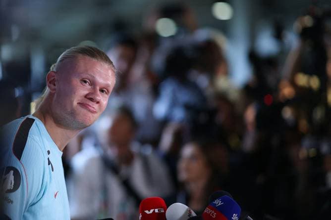 Haaland sieht England als Favorit - und baut auf die Presse