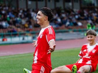 Bayern II legt dramatischen Start hin
