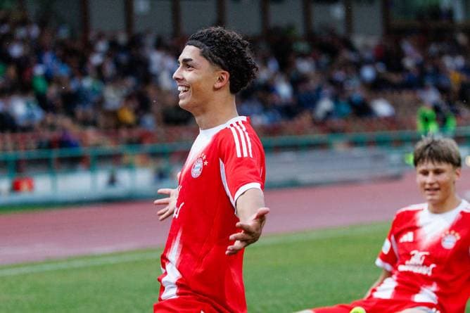 Bayern II legt dramatischen Start hin