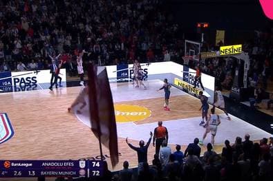 Drama-Pleite - und Bayern-Star schimpft auf Schiris ein