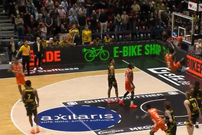 NINERS Chemnitz - MHP RIESEN Ludwigsburg