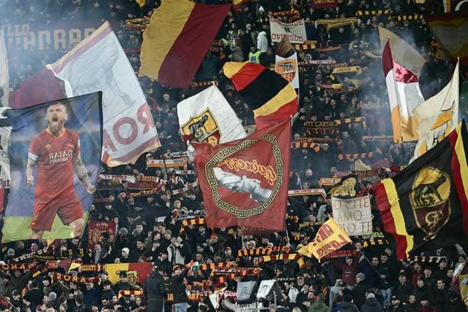 Massenfestnahme vor Europa-League-Spiel