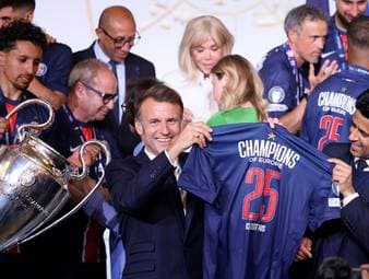 Macron tippt auf deutliche Niederlage für Bayern