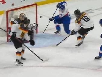 Auf einen ordentlichen Auftakt gegen die USA, trotz 3:6-Niederlage, folgt für Deutschland bei der U20-WM ein ernüchterndes 1:4 gegen die Slowakei. 