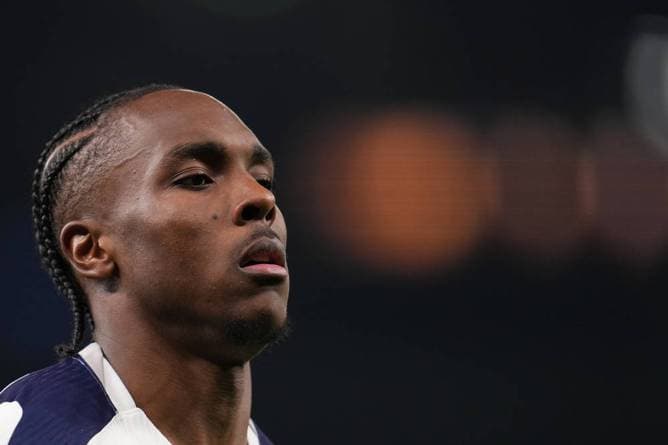 Tel teilt kräftig gegen Premier League aus