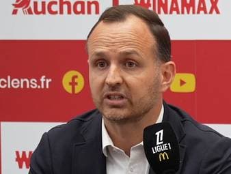 Die Verantwortlichen des RC Lens äußern sich zum Aus von Dino Toppmöller. Innerhalb des Teams habe es Spannungen gegeben. Nach nur vier Spielen zog der Klub deshalb die Reißleine.