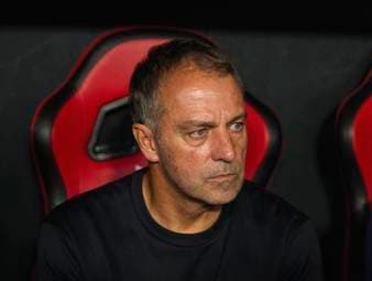 Flick fehlt auf Trainer-Foto