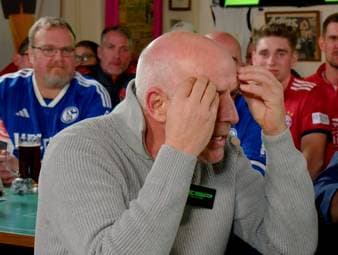 Die Runde im SPORT1 Fantalk diskutiert den Hype um Lennart Karl. Experte Mario Basler hat dazu eine klare Meinung und geht auf Konfrontationskurs.