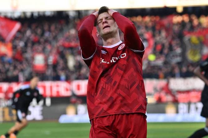 Pechvogel entscheidet Derby 