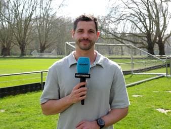 Borussia Dortmund verpflichtet Ole Book als neuen Sportdirektor. SPORT1-Reporter Manfred Sedlbauer klärt über den aktuellen Kenntnisstand auf.