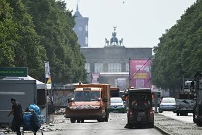 Anschlag erschüttert Berlin-Klubs