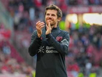 Bayer beginnt wieder mit Hofmann
