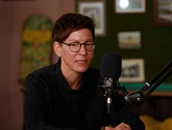 Im SPORT1-Podcast "Deep Dive" blickt Linda Bresonik auf das WM-Viertelfinale 2007 gegen Nordkorea zurück. Sie spricht über die beeindruckende Physis der Gegnerinnen -  und verrät, warum sie bereits während des Spiels einen Dopingverdacht hatte.
