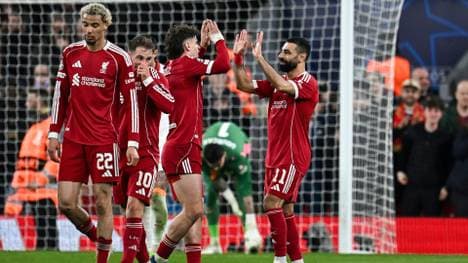 Der FC Liverpool feiert einen dominanten Sieg gegen Galatasaray Istanbul 