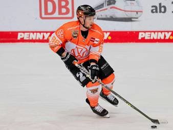 Grizzlys holen Stürmer zurück