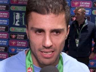 City-Star Rodri blickt auf den 2:0-Sieg gegen Arsenal im Carabao-Cup-Finale zurück und hebt nach dem Ausscheiden in der Champions League den bestandenen Charaktertest der Citizens hervor.