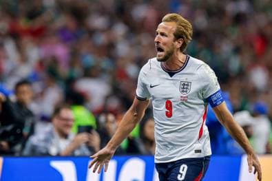England übersteht irrwitzigen WM-Thriller!
