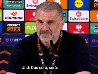 Ange Postecoglou betont nach dem gewonnenen Europa-League‑Finale noch einmal, dass es im Vorfeld keine Gespräche über seine Zukunft gegeben habe. Nach dem Erfolg freut er sich auf den Urlaub mit der Familie.