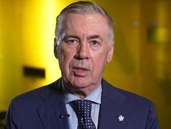 Carlo Ancelotti hat seinen Vertrag als Trainer der brasilianischen Nationalmannschaft bis zur WM 2030 verlängert. Der Ex-Coach von Real Madrid will die Seleção wieder an die Weltspitze bringen.