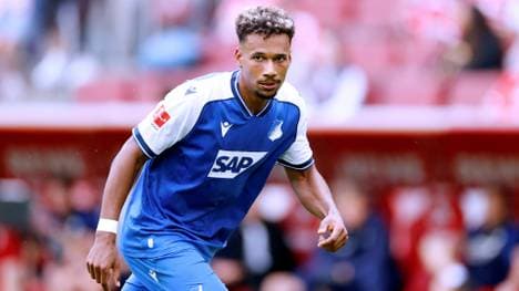 Bambasé Conté reist zur Nationalmannschaft
