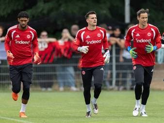 Eintracht trifft harte Torwart-Entscheidung
