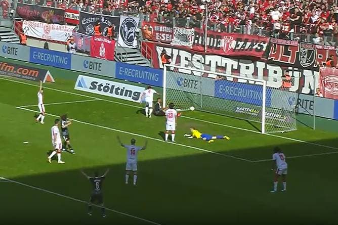 Rot-Weiss Essen - 1. FC Saarbrücken