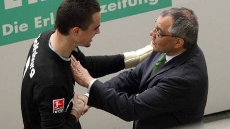 Felix Magath wechselte Diego Benaglio während des Bayern-Spiels aus