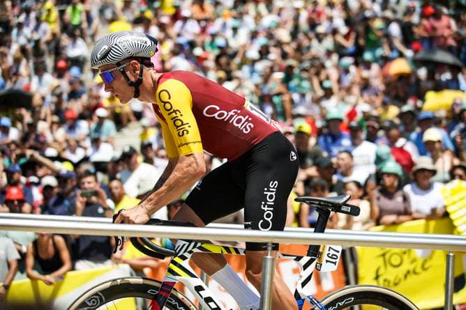 Tour verhängt Pinkel-Strafe