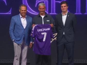 Antoine Griezmann ist bei seinem neuen Verein Orlando City SC offiziell vorgestellt worden. Bei der Präsentation offenbarte er, dass er schon immer in der MLS spielen wollte.