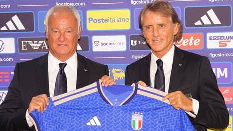 Italiens neuer, alter Nationaltrainer Roberto Mancini und der Technische Direktor Claudio Ranieri