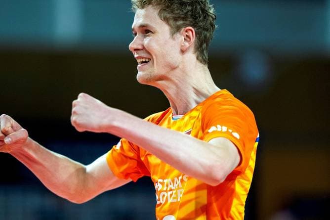 BR Volleys verpflichten Außenangreifer