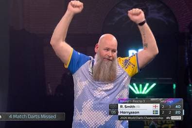 Wespe und Sensation! Völlig verrückter WM-Krimi