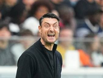 Riera wirbt um Geduld