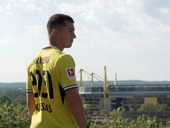 Konstantinos Karetsas wechselt zu Borussia Dortmund. Der Offensivkünstler schwärmt von seinem neuen Zuhause und hat mit den Borussen noch einiges vor.
