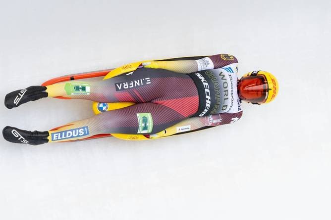 Fräbel beim Weltcup-Auftakt Zweite