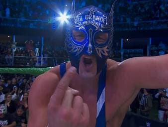 Ein maskierter Deutscher wird zur Mexiko-Sensation