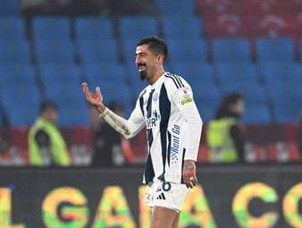 Bizarrer Platzverweis für Ex-Bundesliga-Star